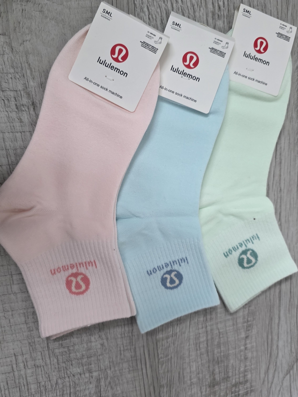 lululemon athletica Men’s Ankle Socks - Pastel Pink, Pastel Blue & Mint